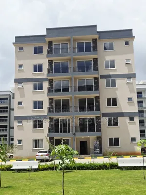 3bdrm Apartment in Gateway Mall Area for sale
