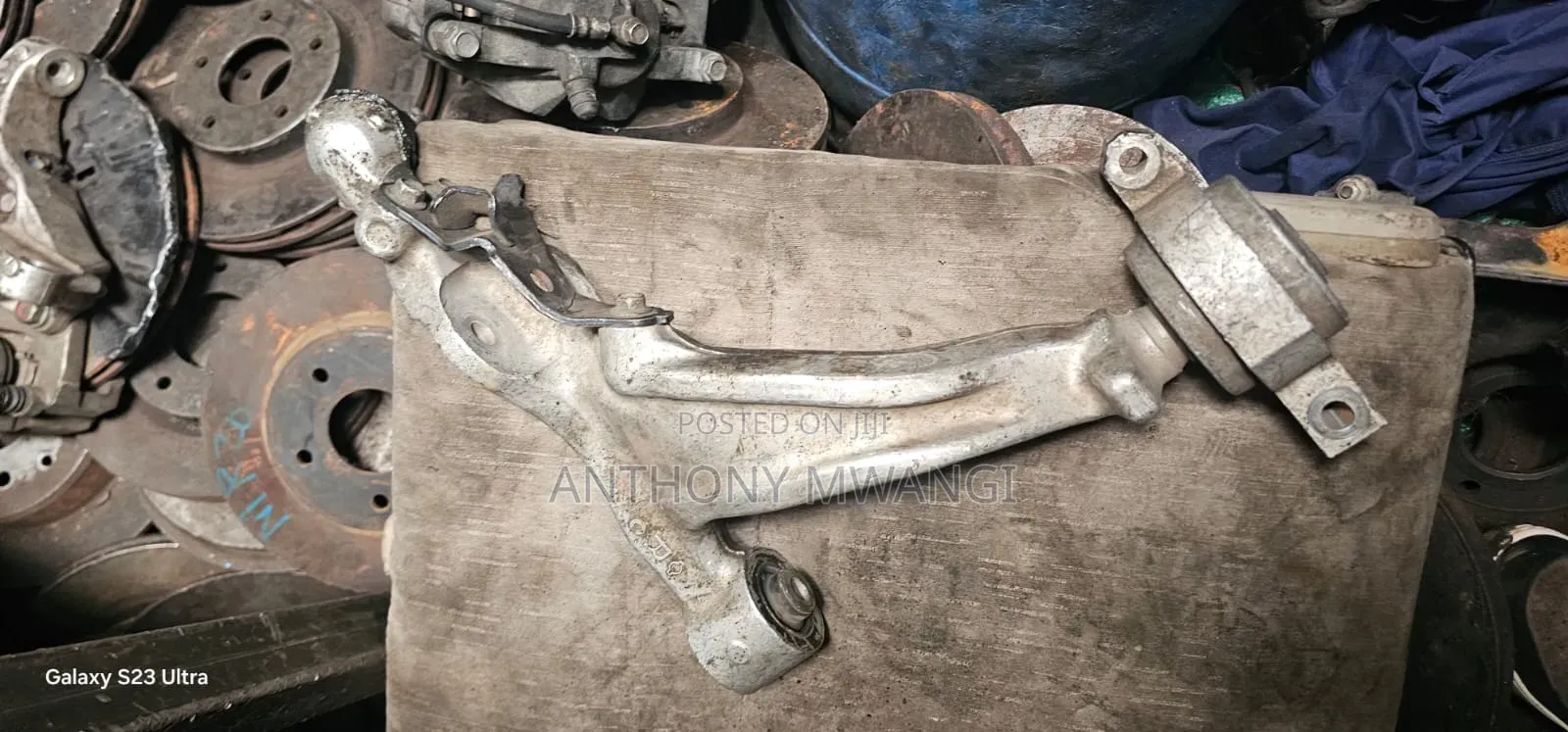 Nissan Fuga Arms Ex Japan