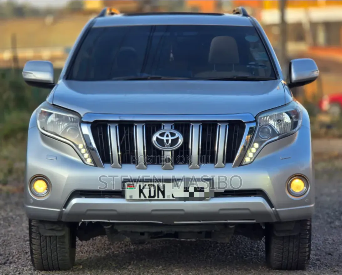 Toyota Land Cruiser Prado 3.0 D-4D (190 Hp) 7 seats 2016 Silver