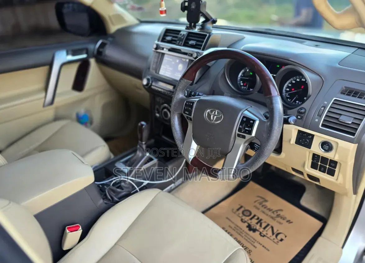 Toyota Land Cruiser Prado 3.0 D-4D (190 Hp) 7 seats 2016 Silver