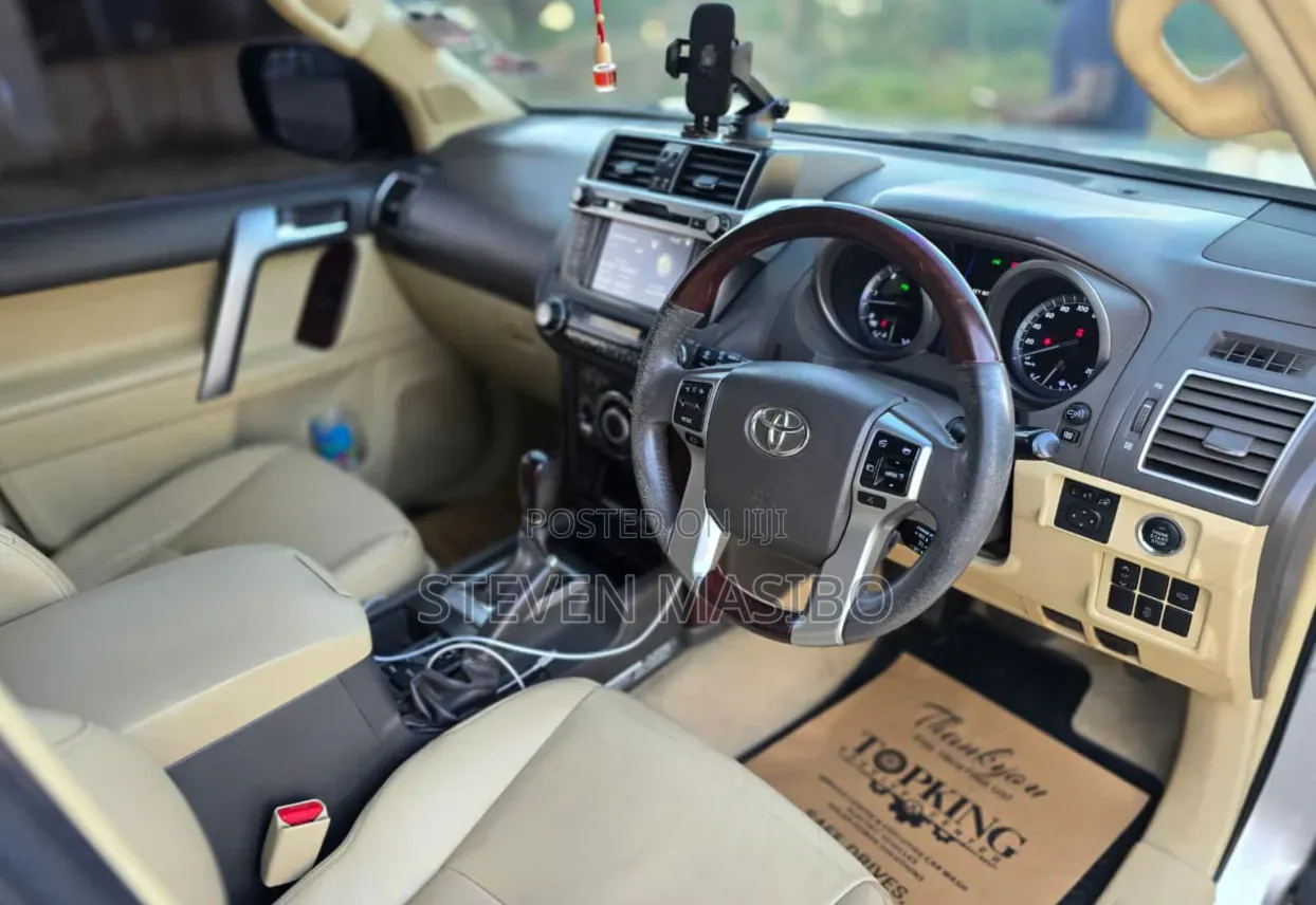Toyota Land Cruiser Prado 3.0 D-4D (190 Hp) 7 seats 2016 Silver
