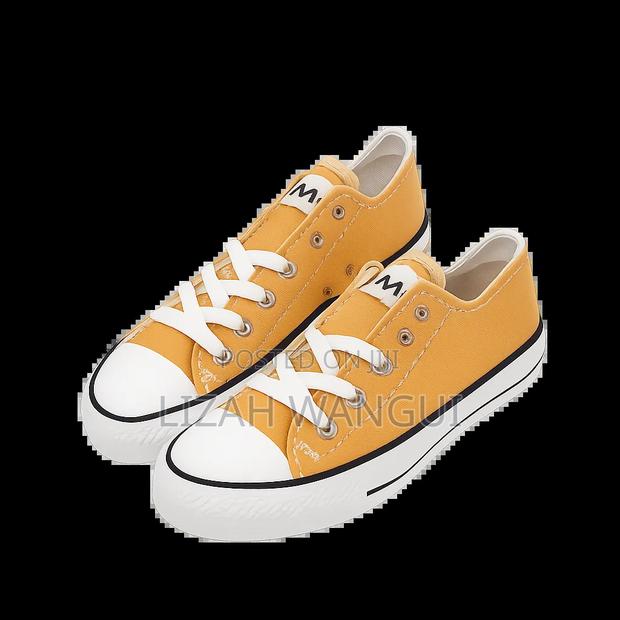 Quality Canvas Shoes - thumbnail 2