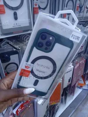 Clear Magnetic Protective Case Designed for the Apple iPhone 12 Pro.