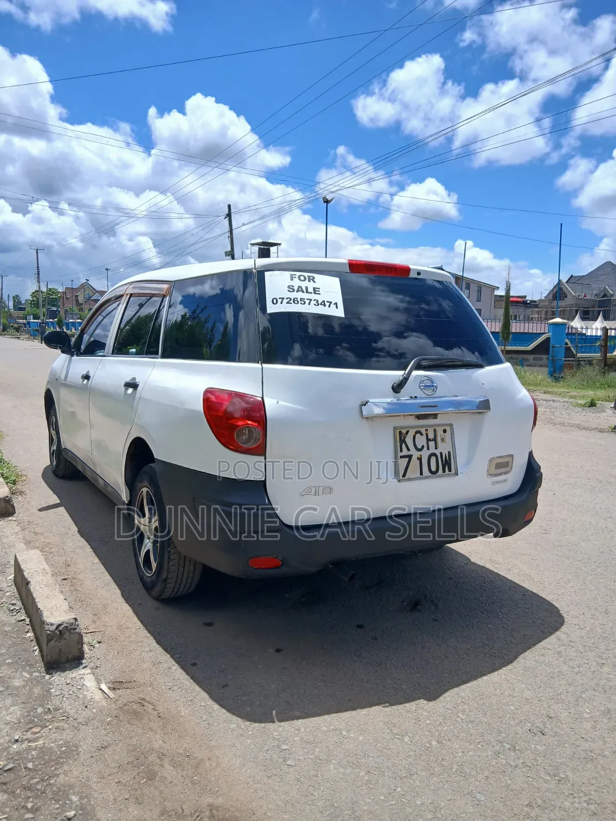 Nissan Advan 2009 White