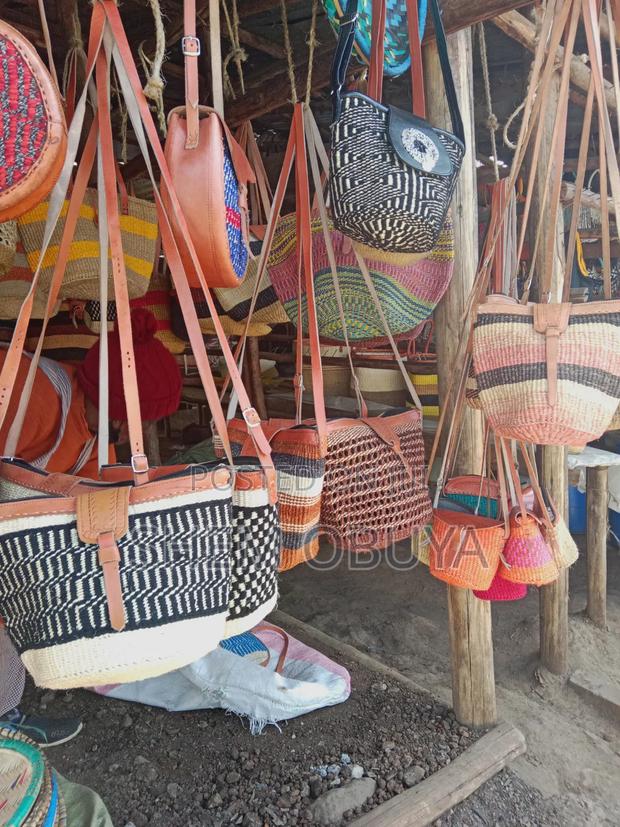 African Made Hand Bags - thumbnail 2
