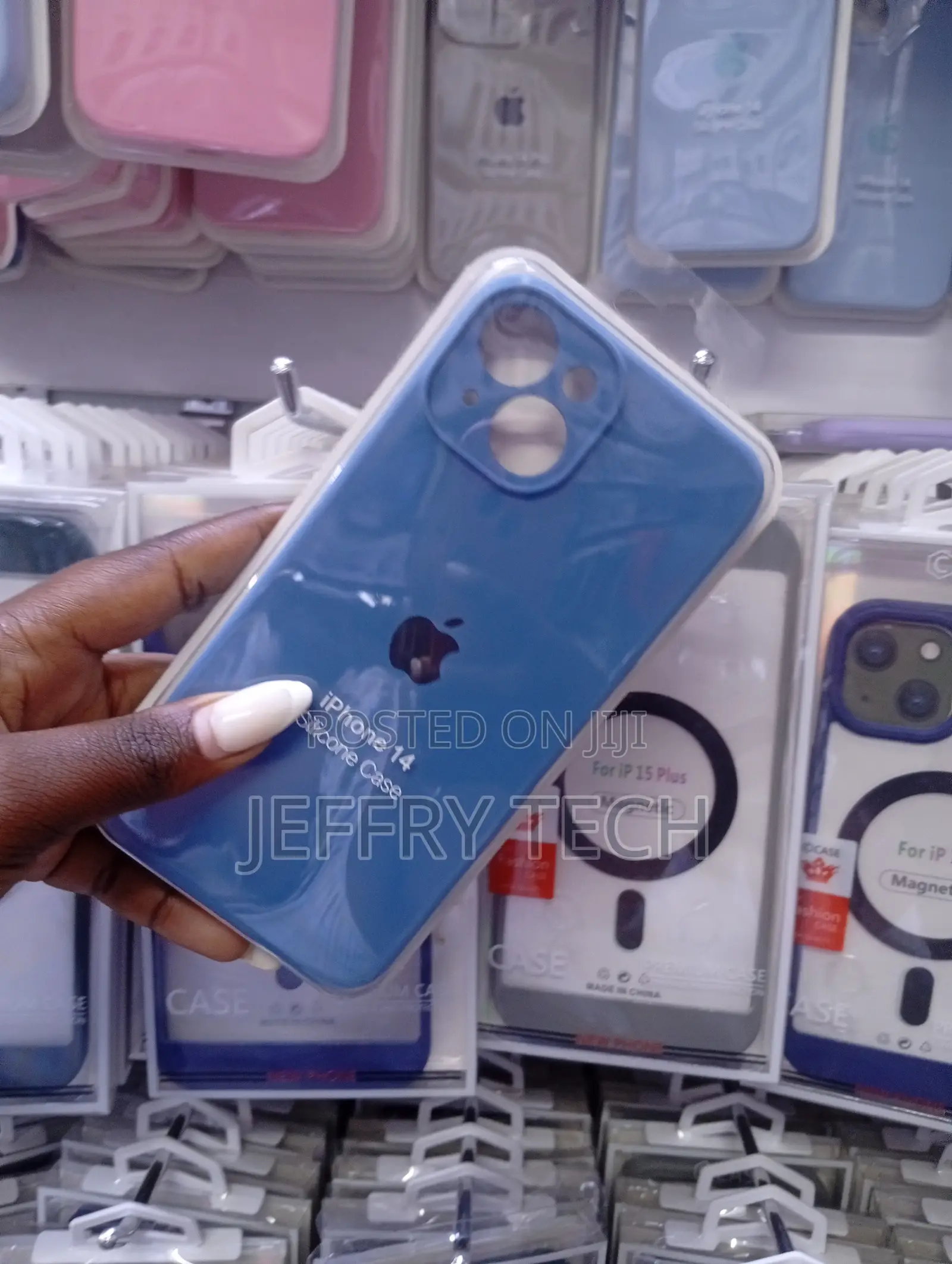 Generic Blue Silicone Phone Case Designed for an iPhone 14.