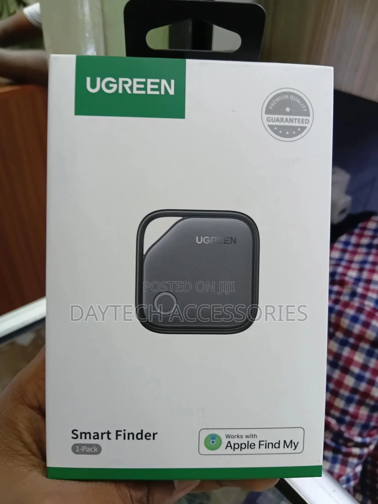 Ugreen Smart Finder Bluetooth Tracker Compatible With Apple Find My.