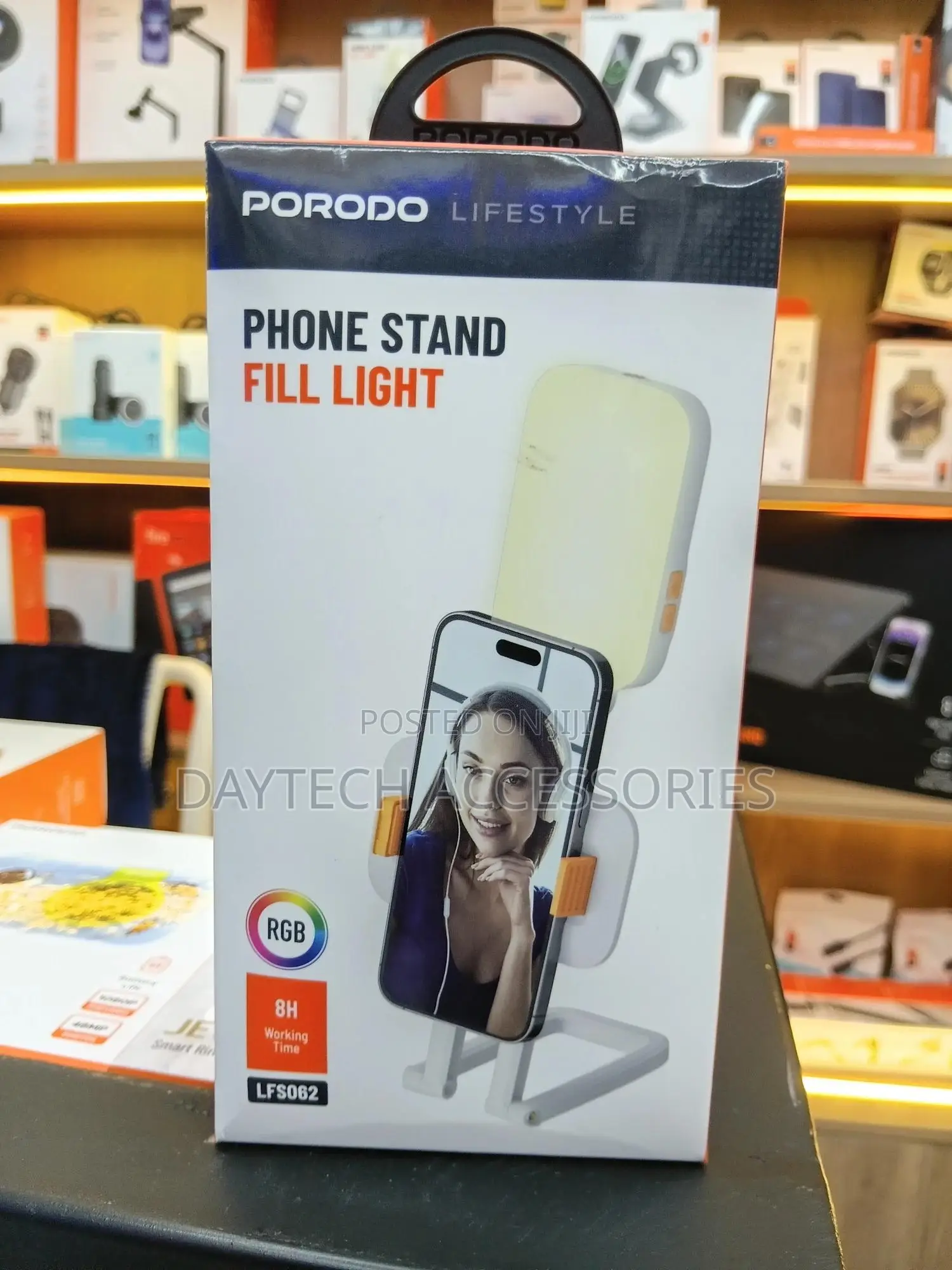 Porodo Lifestyle Lumisnap Foldable RGB Fill Light With Phone Stand