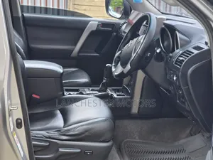 Toyota Land Cruiser Prado 3.0 TD 2010 Silver