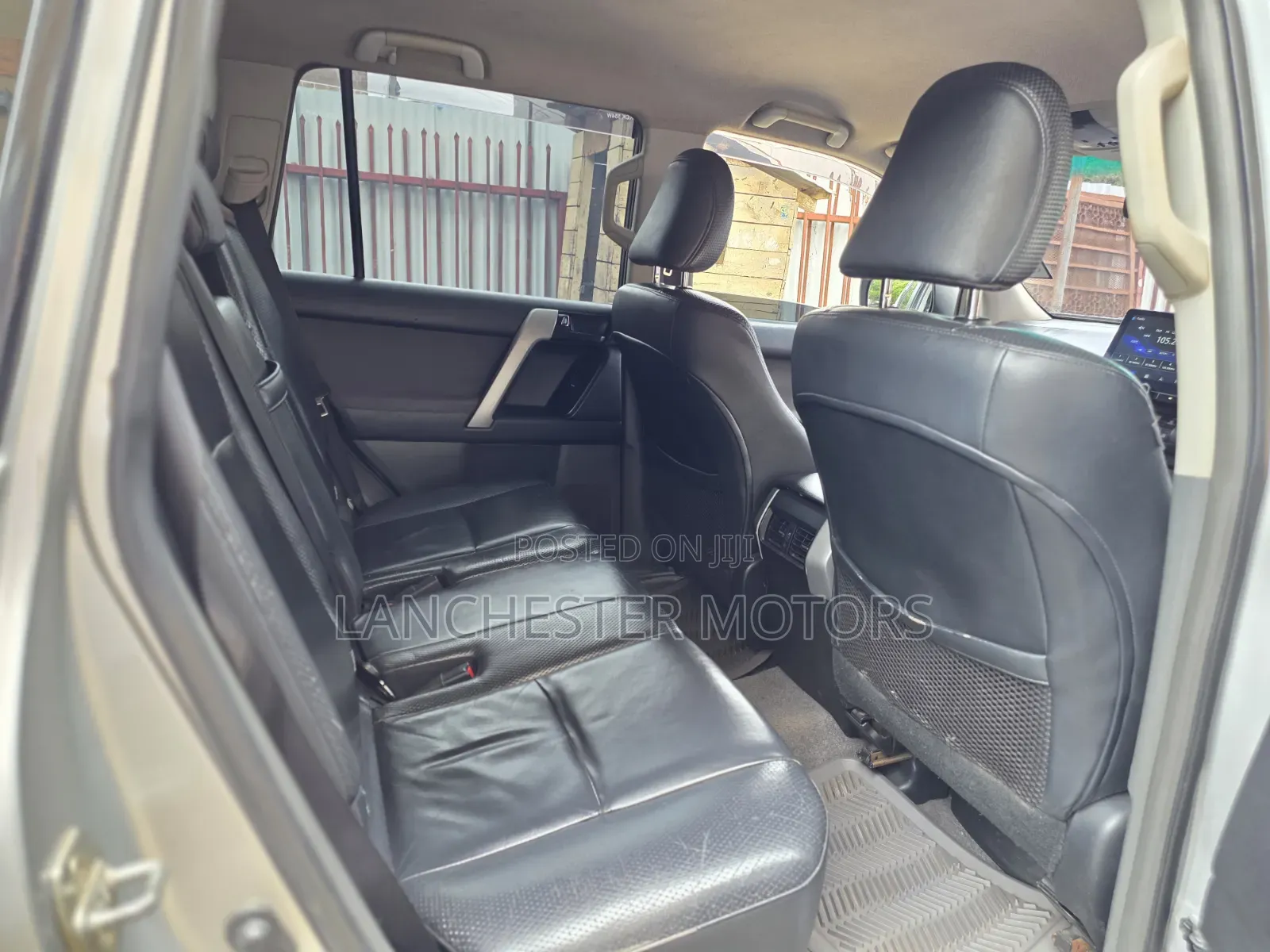 Toyota Land Cruiser Prado 3.0 TD 2010 Silver
