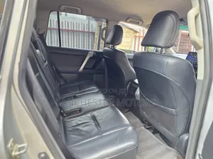 Toyota Land Cruiser Prado 3.0 TD 2010 Silver