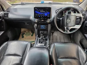 Toyota Land Cruiser Prado 3.0 TD 2010 Silver