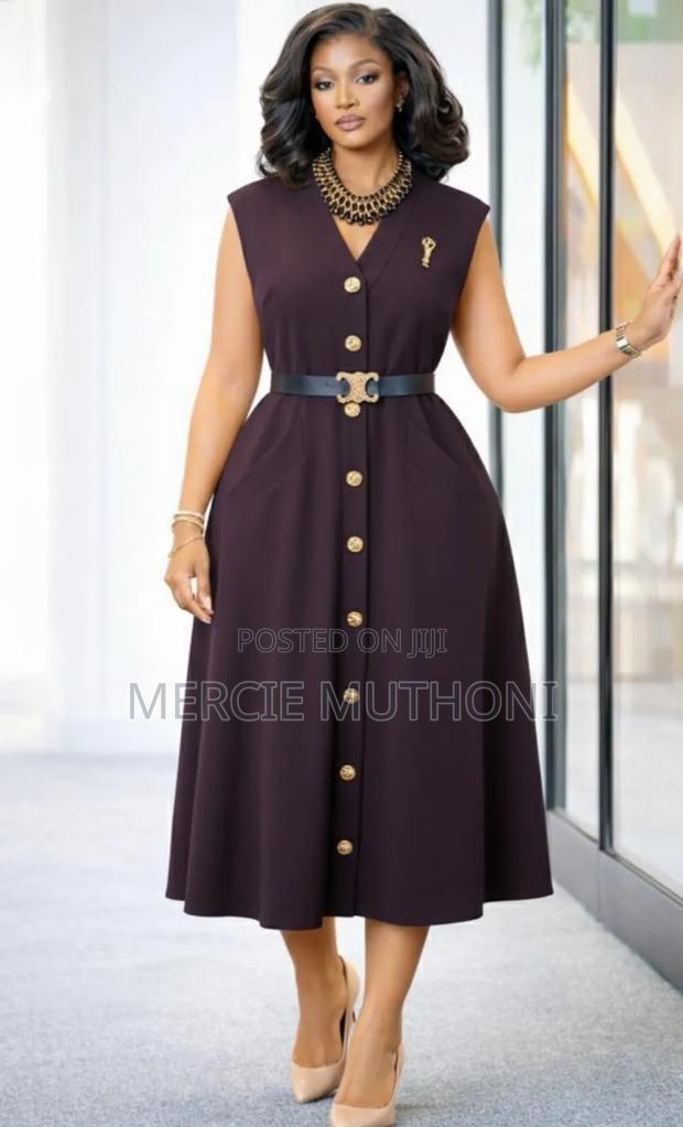Elegant Ladies Dress - thumbnail 3