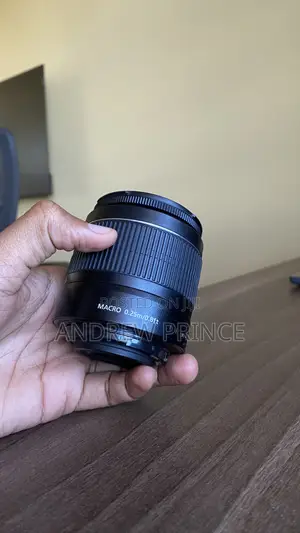 Canon Ef 18-55mm 75-300mm
