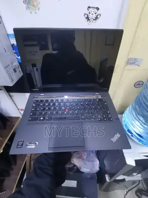 Laptop Lenovo ThinkPad X1 Carbon 8GB Intel Core i5 SSHD (Hybrid) 256GB