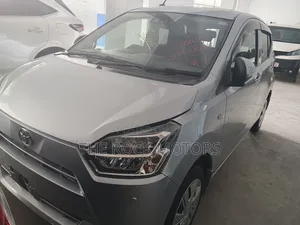 Toyota Pixis 2019 Silver