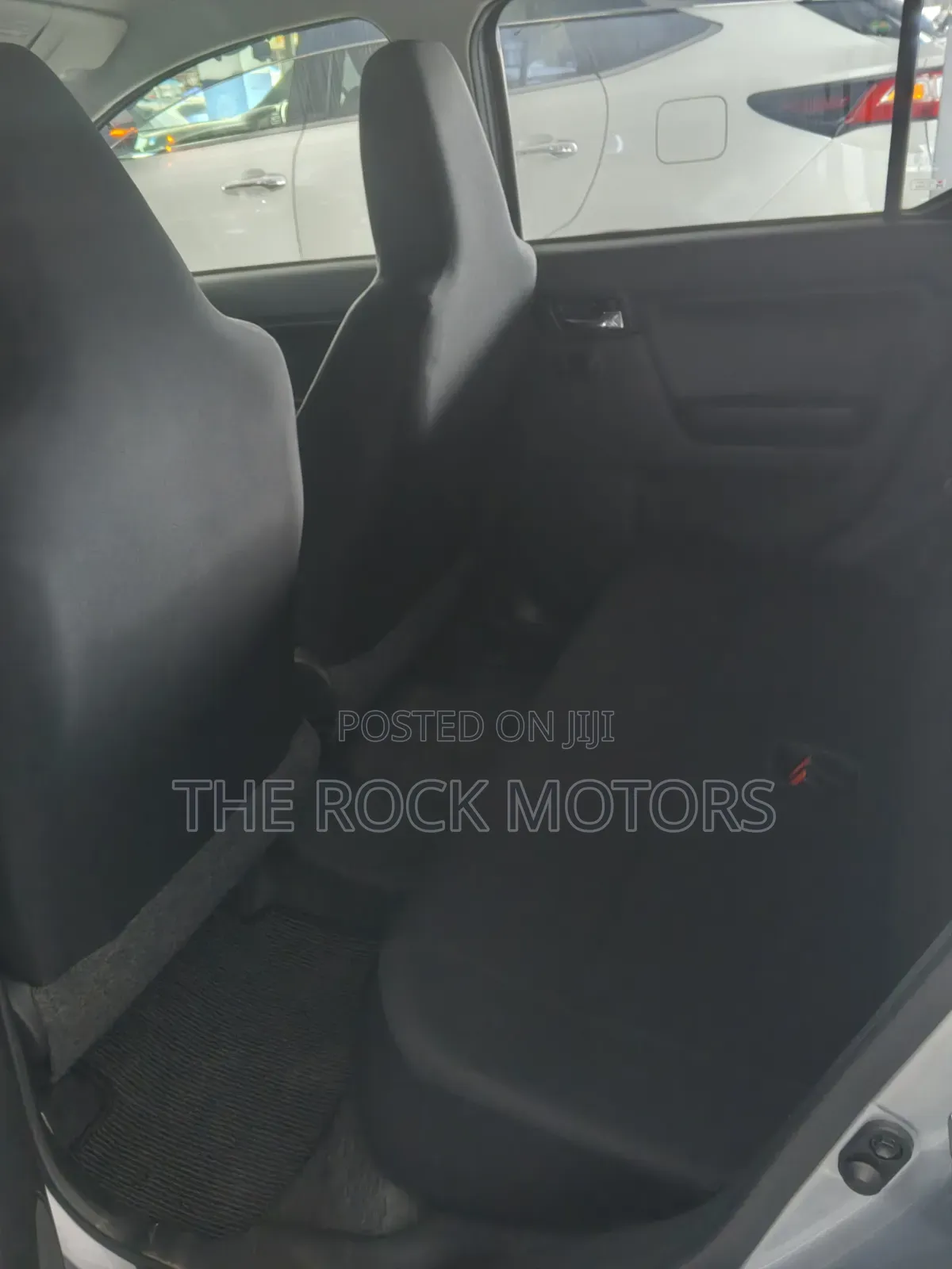 Toyota Pixis 2019 Silver