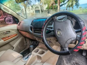 Toyota Fortuner 2012 Blue