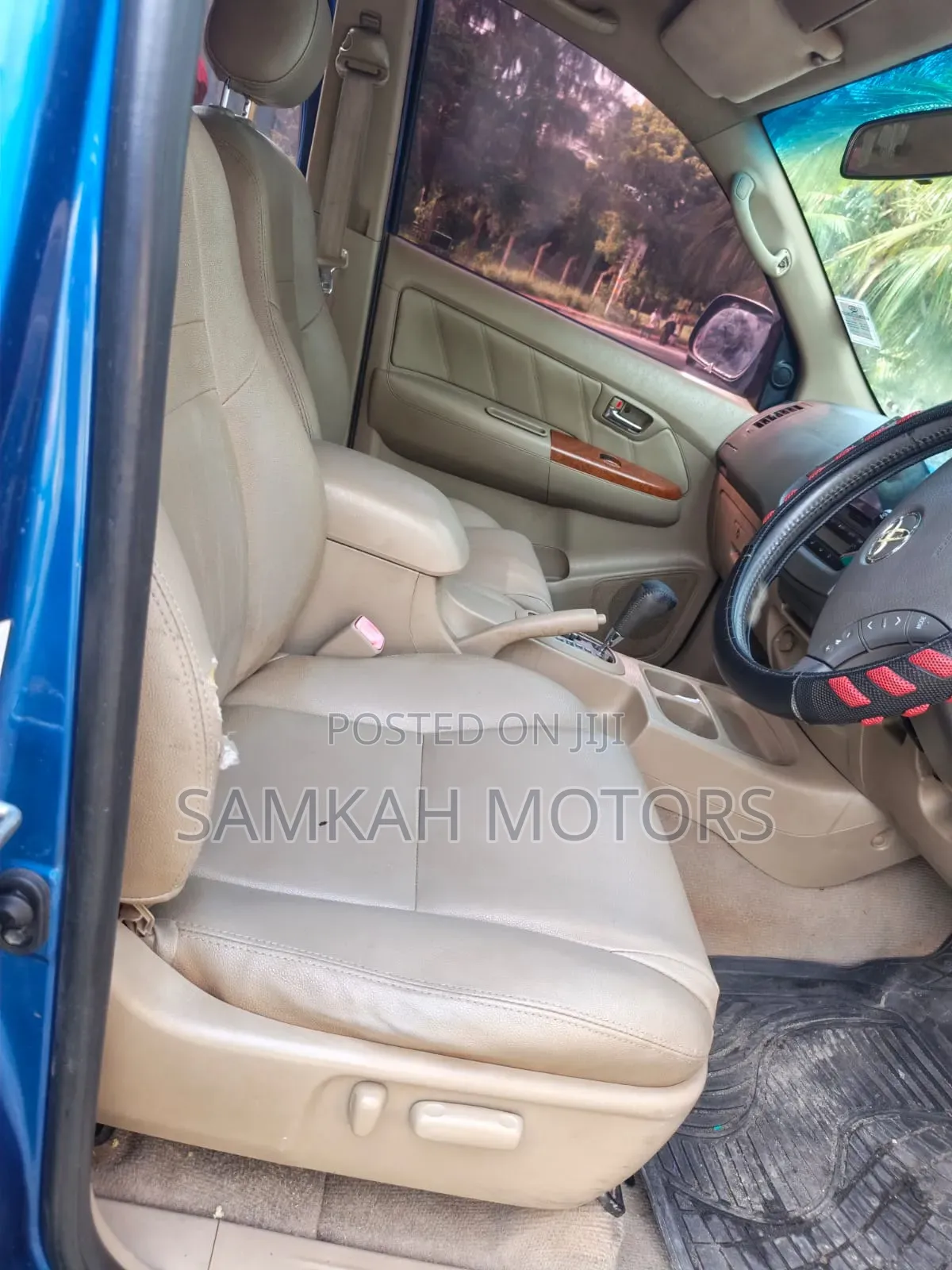 Toyota Fortuner 2012 Blue
