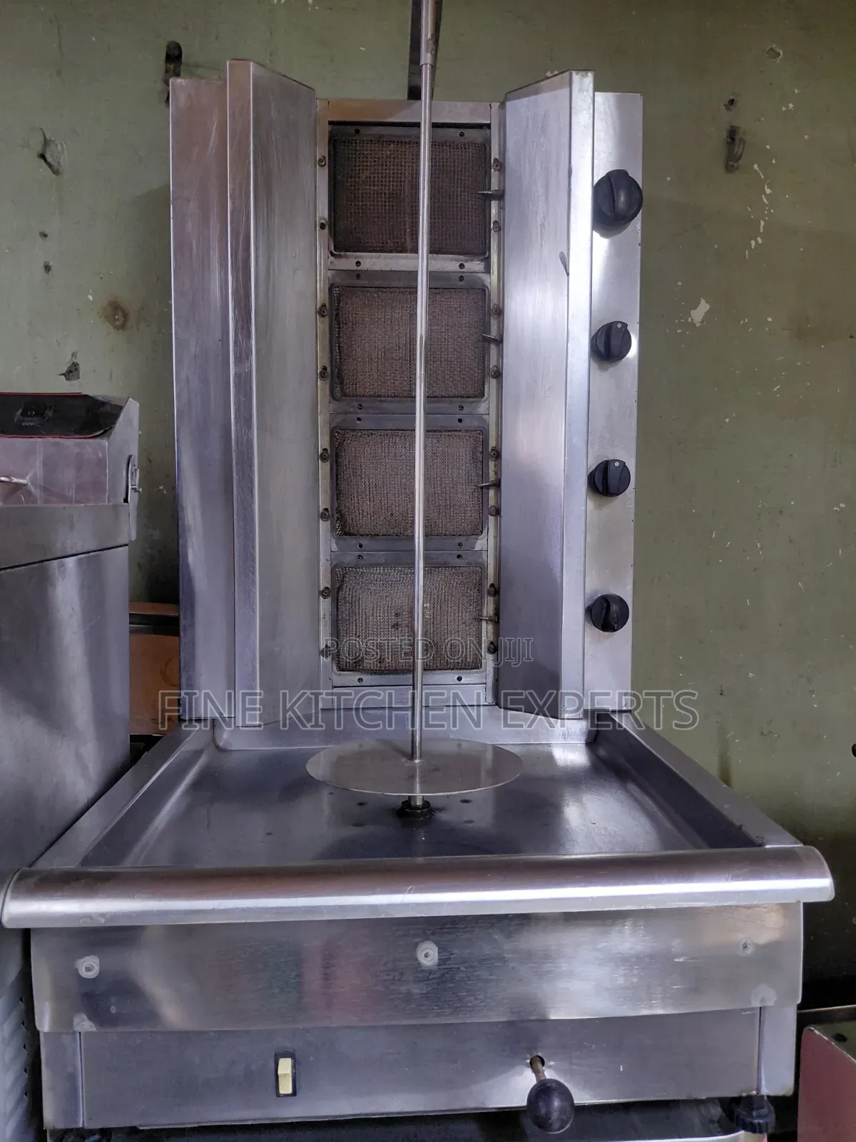 4 Burners Shawarma Machine.