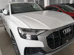 Audi Q5 2.0T Premium AWD quattro 2019 White