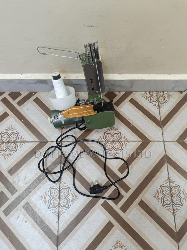 Gunny Bag Closer Machine
