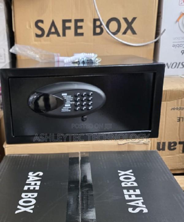 Heavy Steel Security Safe Box With Keypad