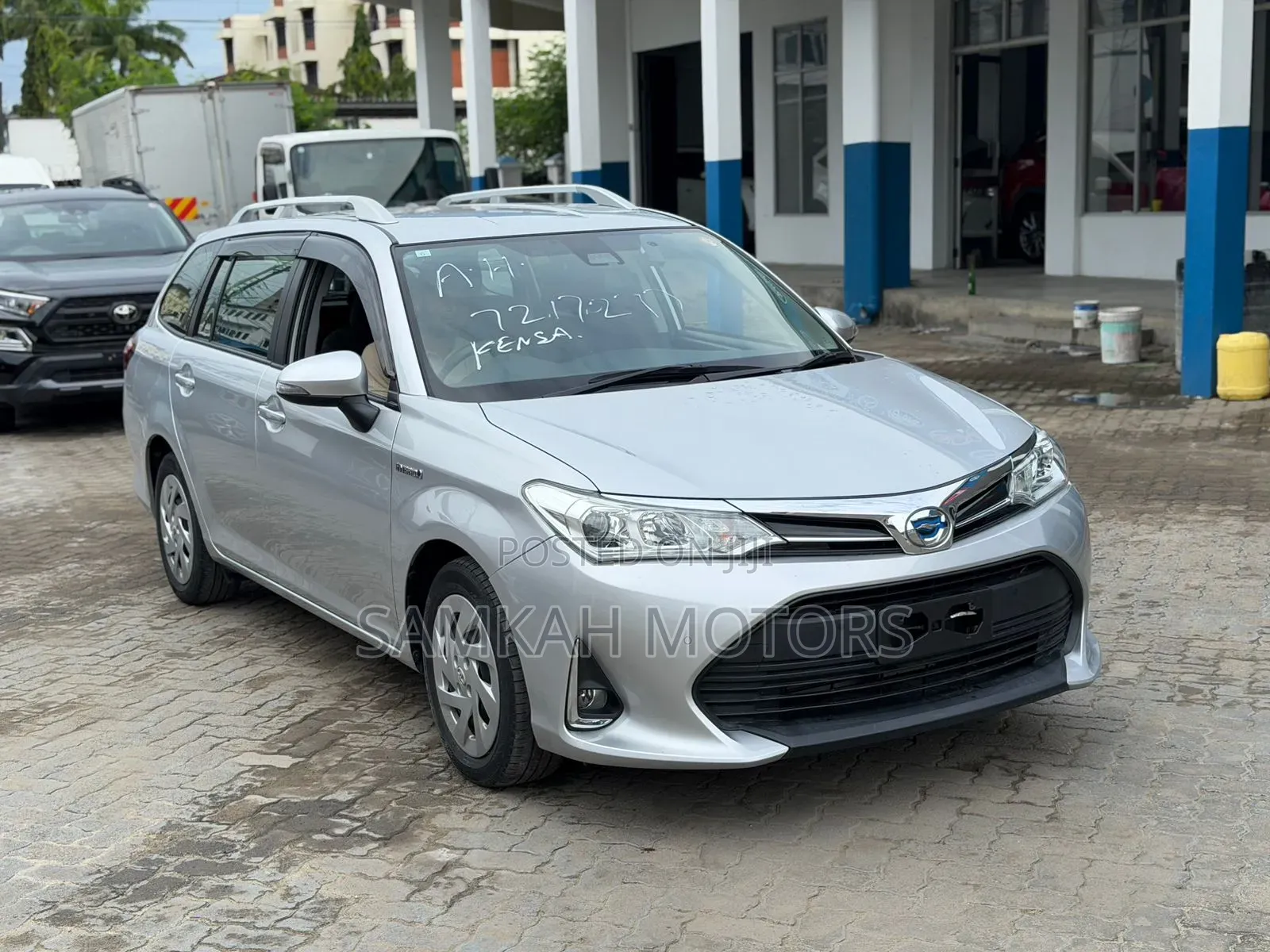 Toyota Corolla Fielder 2020 Silver