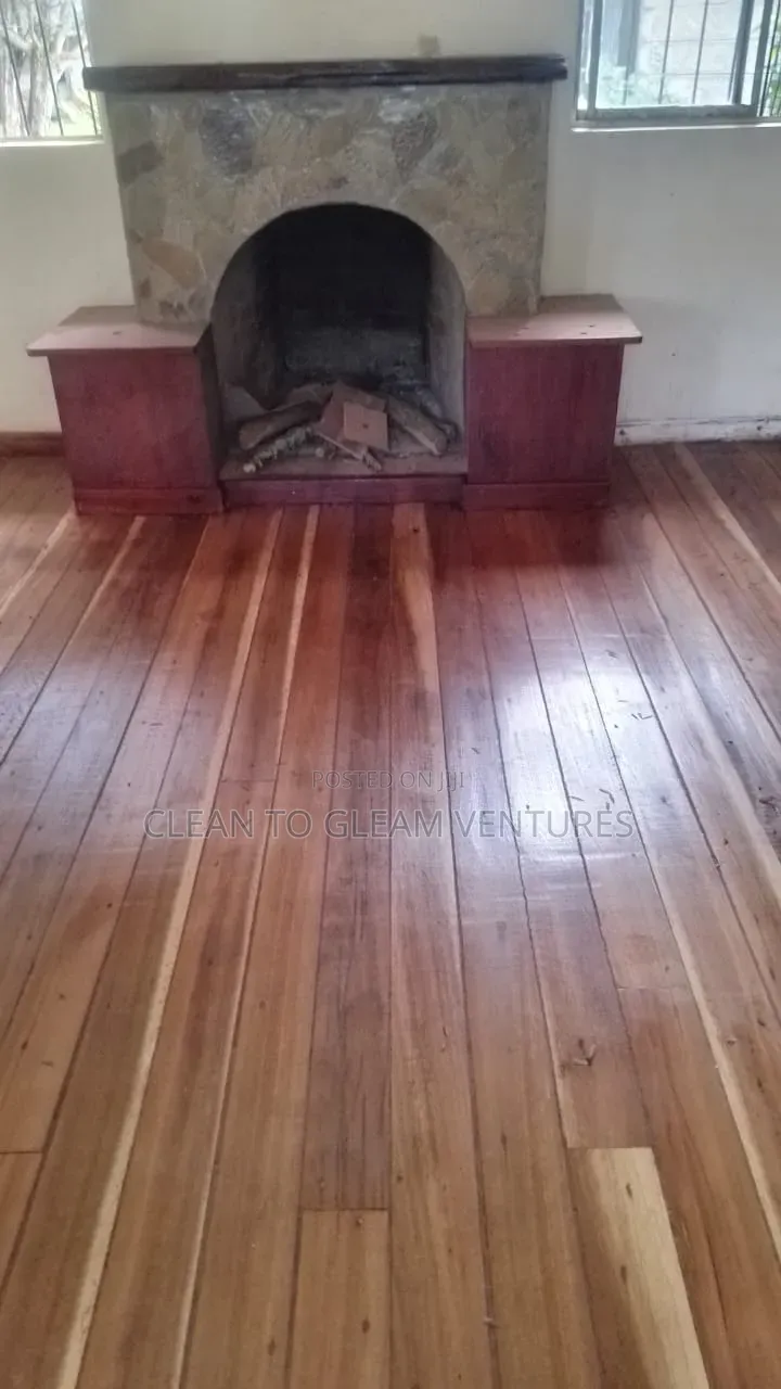 Wooden Floor Installation/Sanding/Maintenance/ Wax Polishing