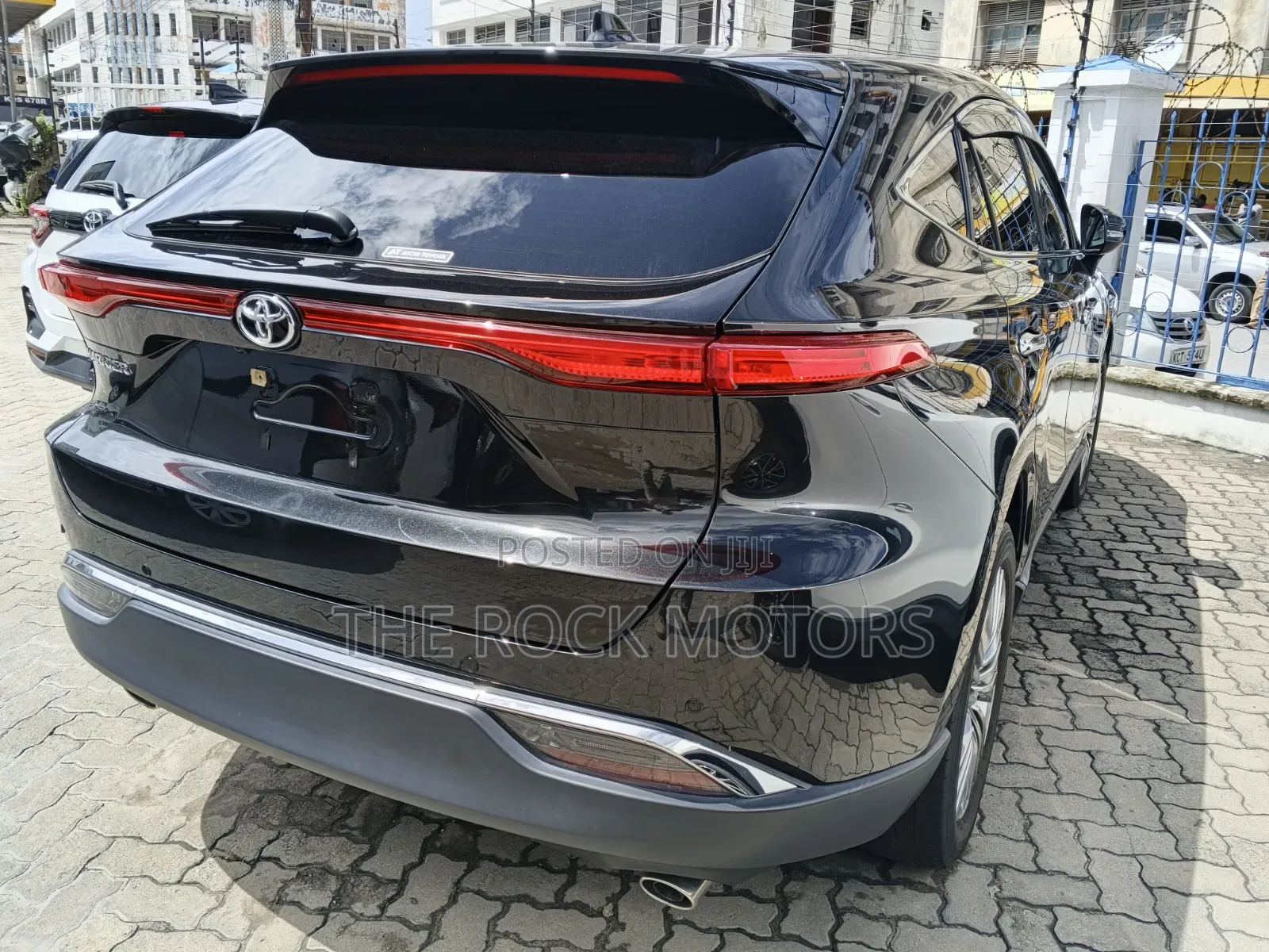Toyota Harrier 2020 Black
