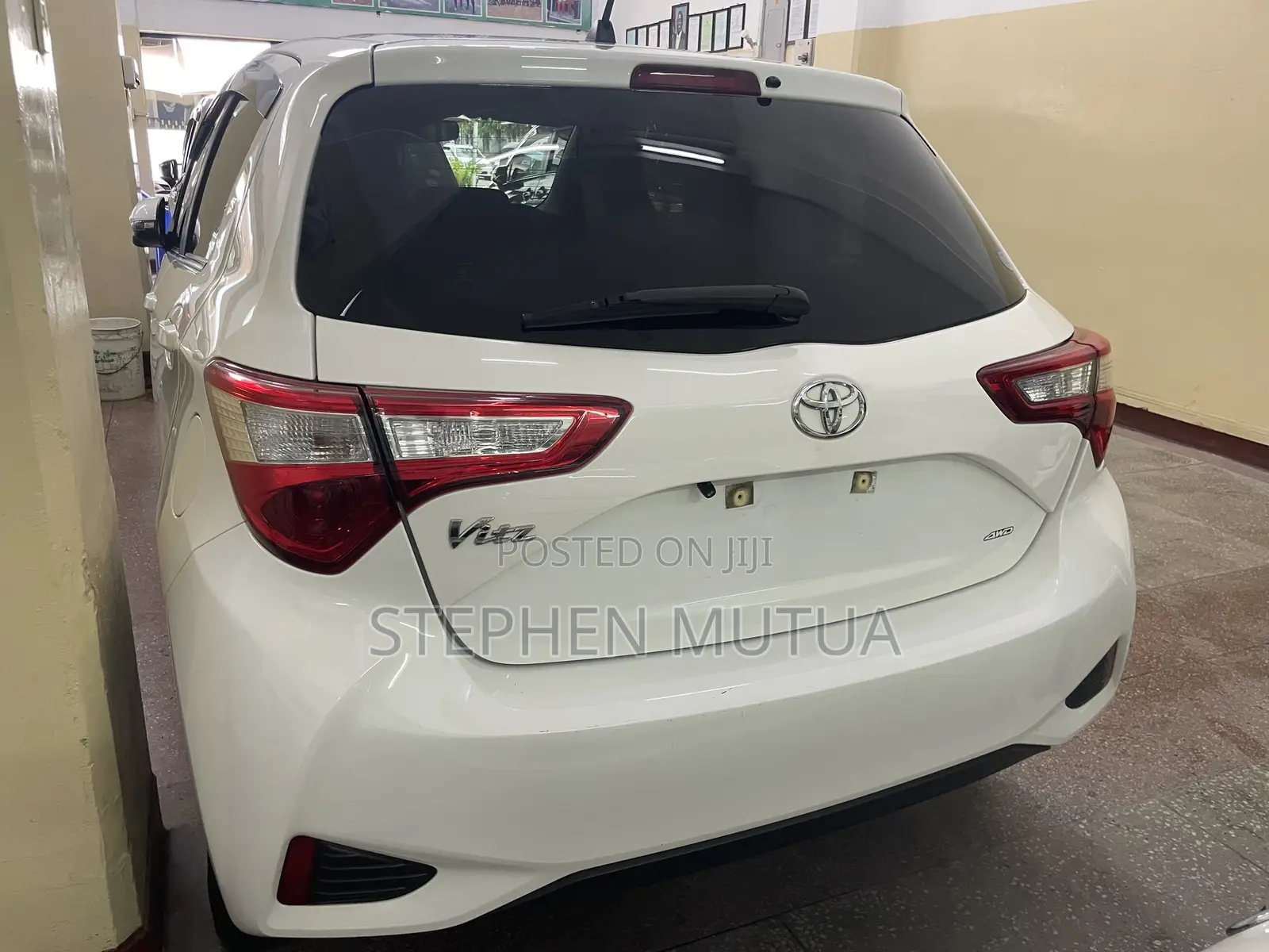 Toyota Vitz 1.3 AWD 5dr 2019 White