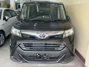 Toyota Tank 1.0 FWD 2019 Black