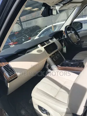 Land Rover Range Rover 2019 Black