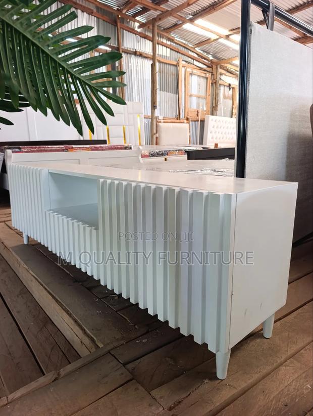 Wooden White Tv Stand -Cozy and Classy