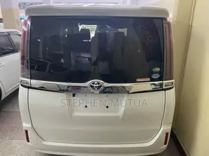 Toyota Noah 2.0 FWD (7 Seater) 2019 White