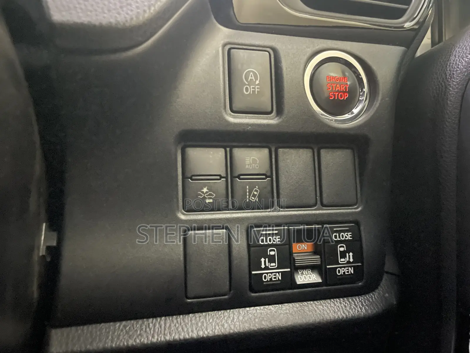 Toyota Noah 2.0 FWD (7 Seater) 2019 White