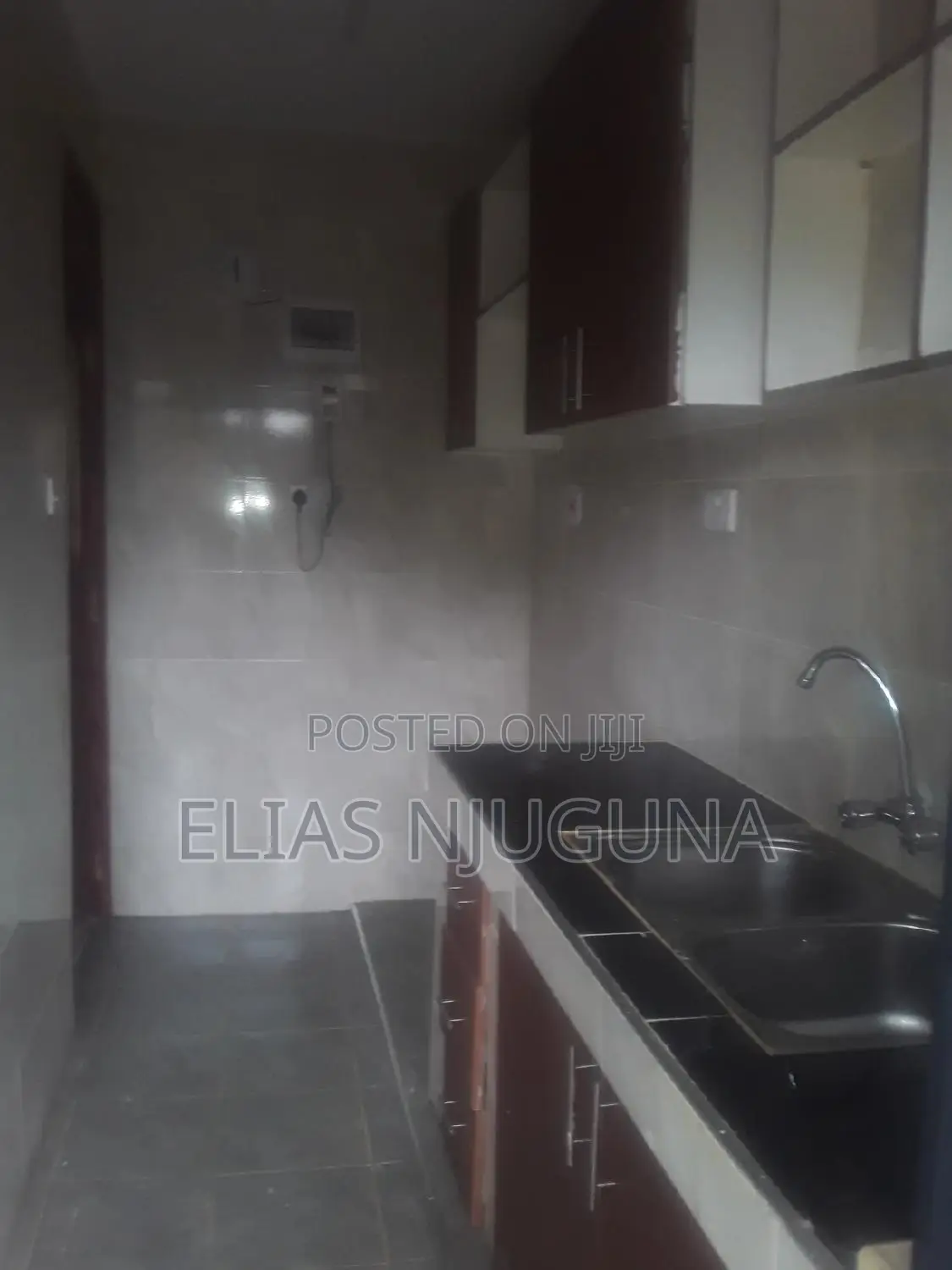 2bdrm Block of Flats in Thome/Safaripark, Roysambu for rent