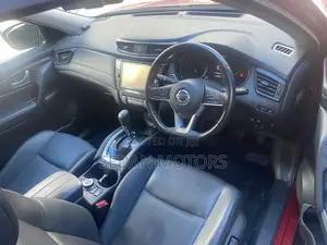 Nissan X-Trail 2019 Red