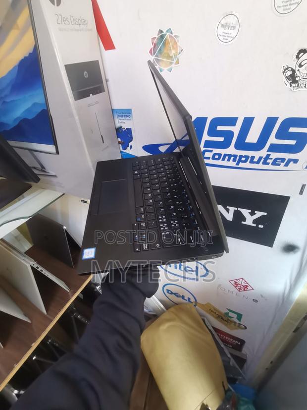 Laptop Dell Latitude 7390 8GB Intel Core i5 SSD 256GB
