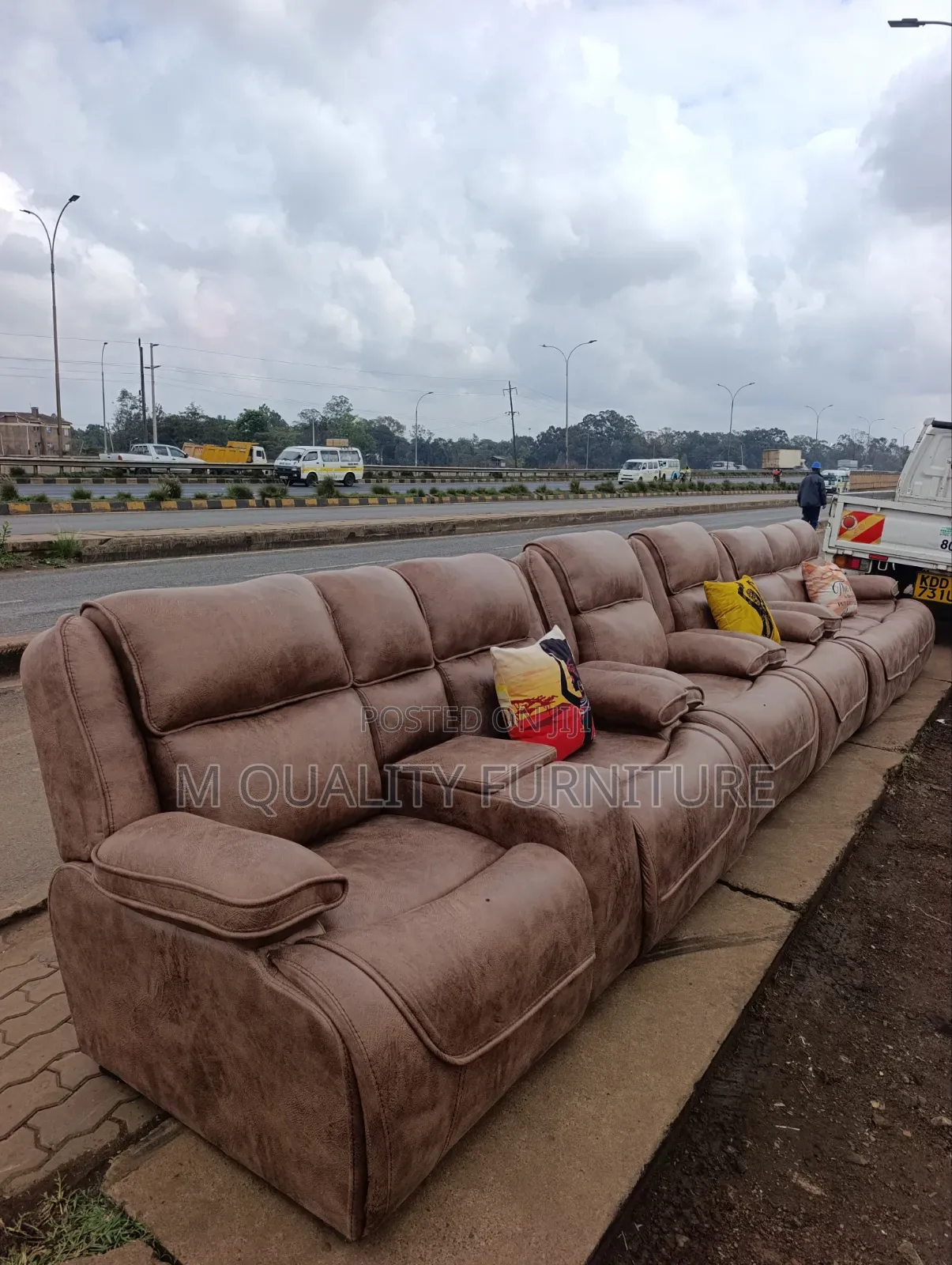 Executive Sofa Set - Premium Finish
