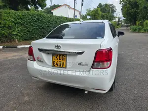 Toyota Axio 2014 White