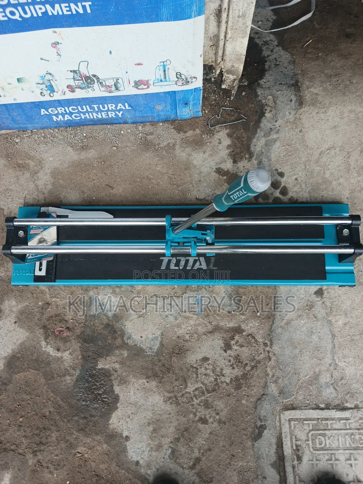 Tile Cutter Machine
