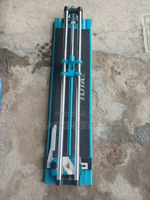 Tile Cutter Machine