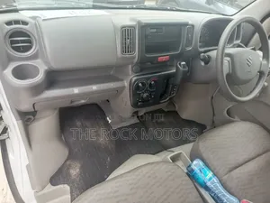 Suzuki Every Wagon 2019 White