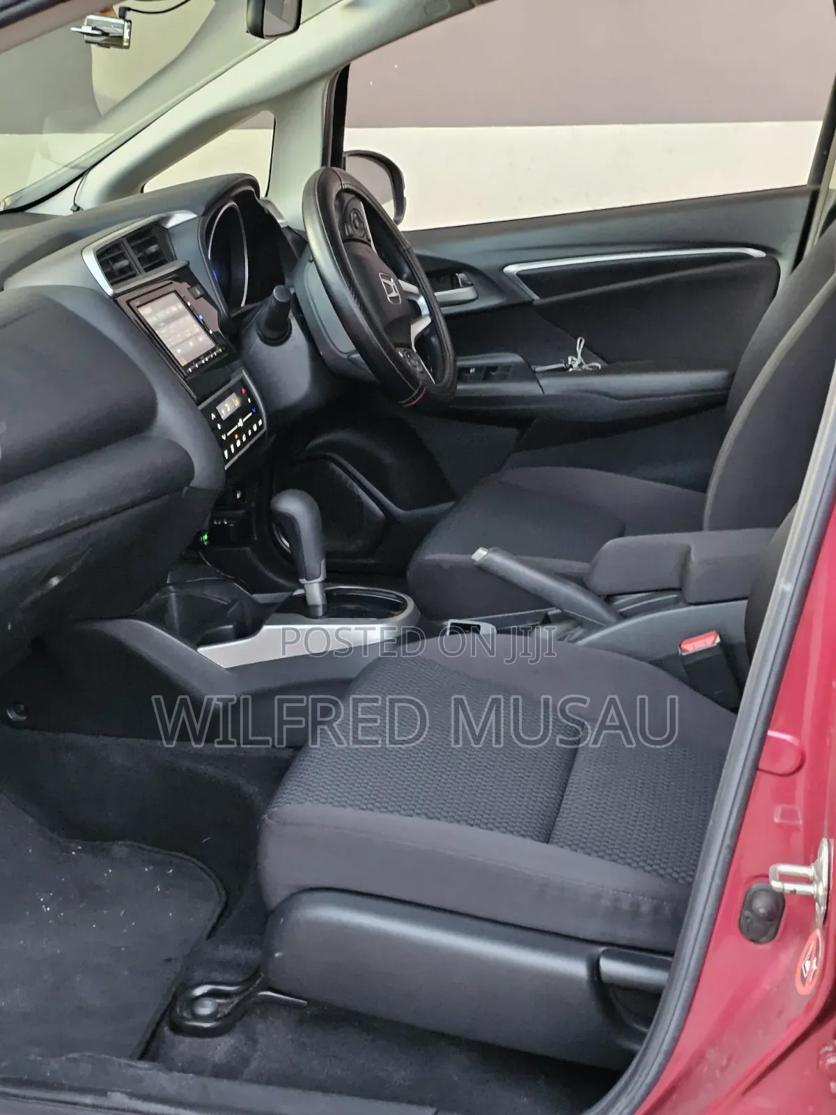 Honda Fit 2019 Pink