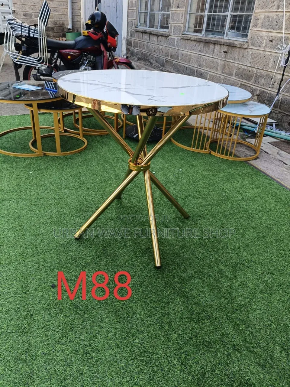 M88 Round Table