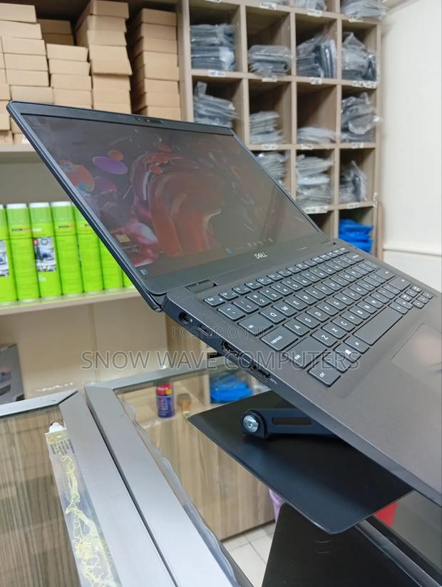 Laptop Dell Latitude 5300 8GB Intel Core i5 SSD 256GB - thumbnail 4