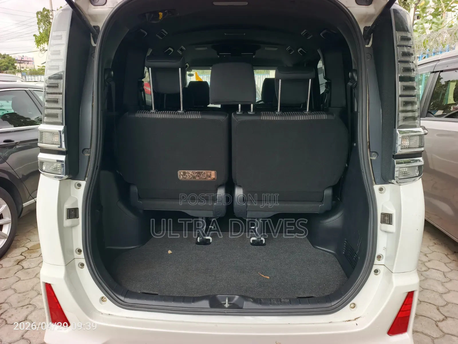 Toyota Voxy 2019 White