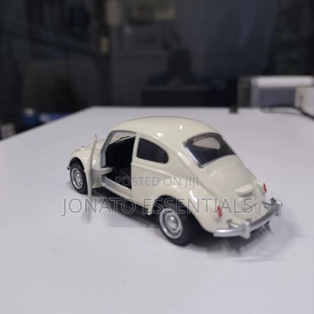 Vintage Volkswagen Beetle Diecast Toy Car - Classic Vw Bug - thumbnail 2