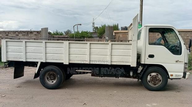 Isuzu NKR Local - thumbnail 5